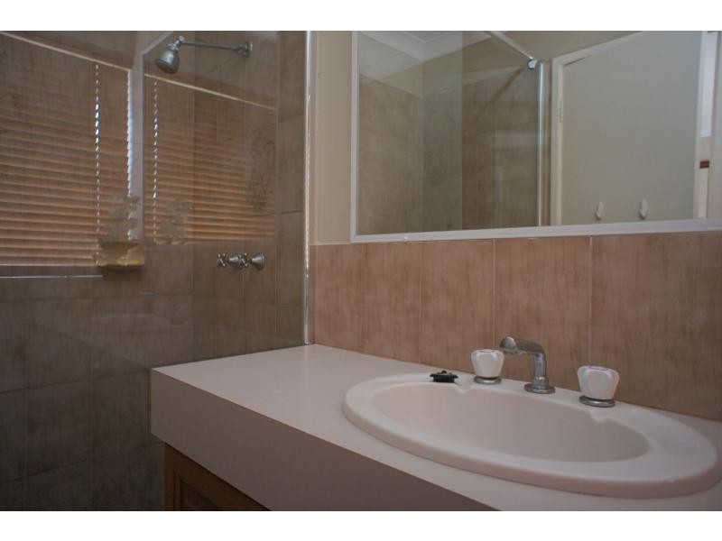 95 The Crest, Woodvale WA 6026