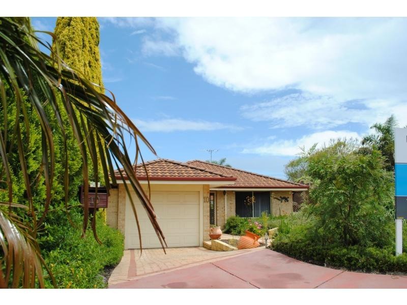 10 Saracen Way, Marangaroo WA 6064