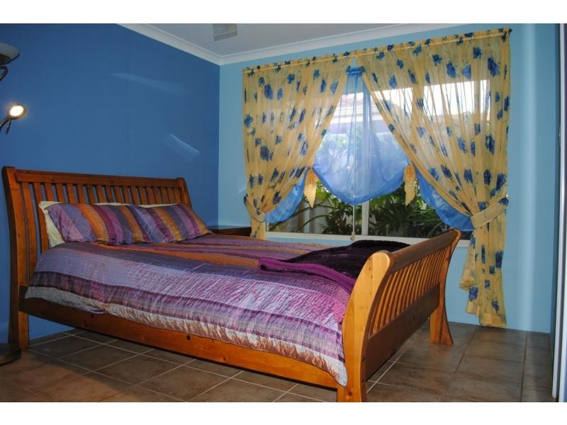 10 Saracen Way, Marangaroo WA 6064