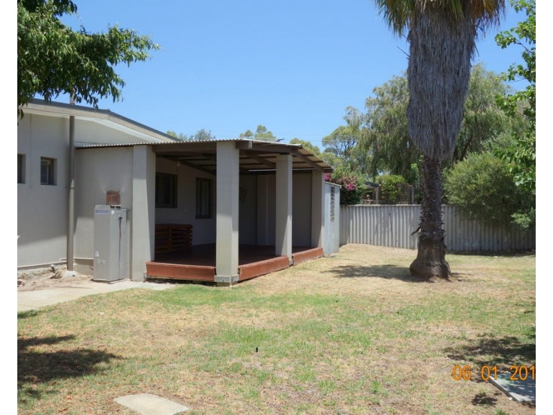 32 Centaurus Street, Rockingham WA 6168