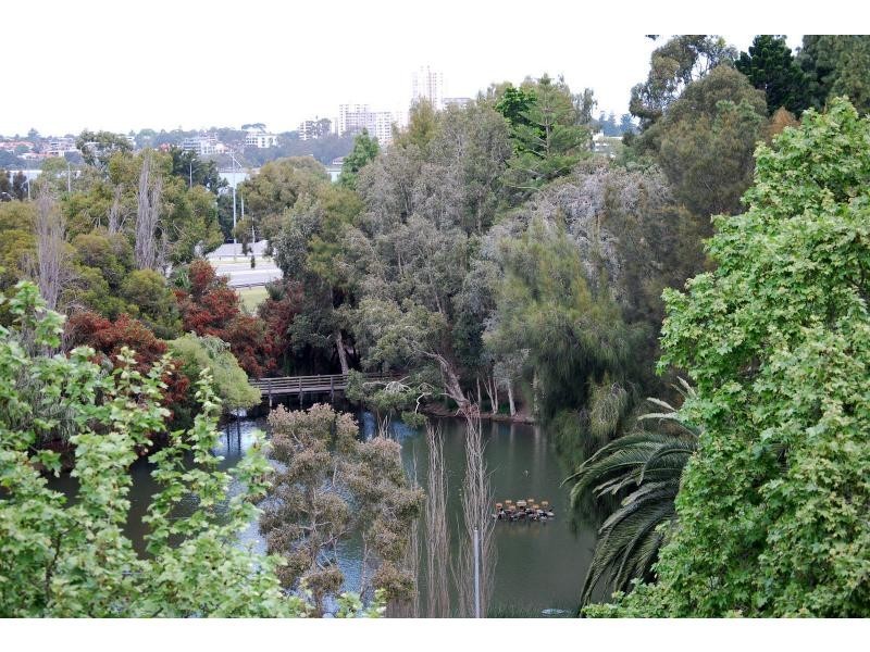 Unit 514/126 MOUNTS BAY Road, Perth WA 6000