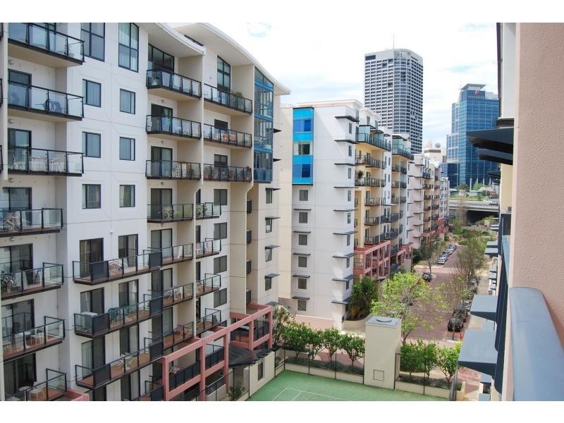 Unit 514/126 MOUNTS BAY Road, Perth WA 6000