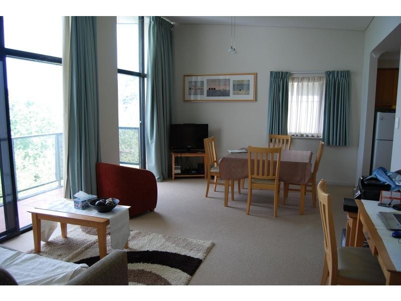 Unit 514/126 MOUNTS BAY Road, Perth WA 6000