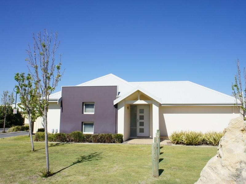 2 Lilydale Court, Clarkson WA 6030