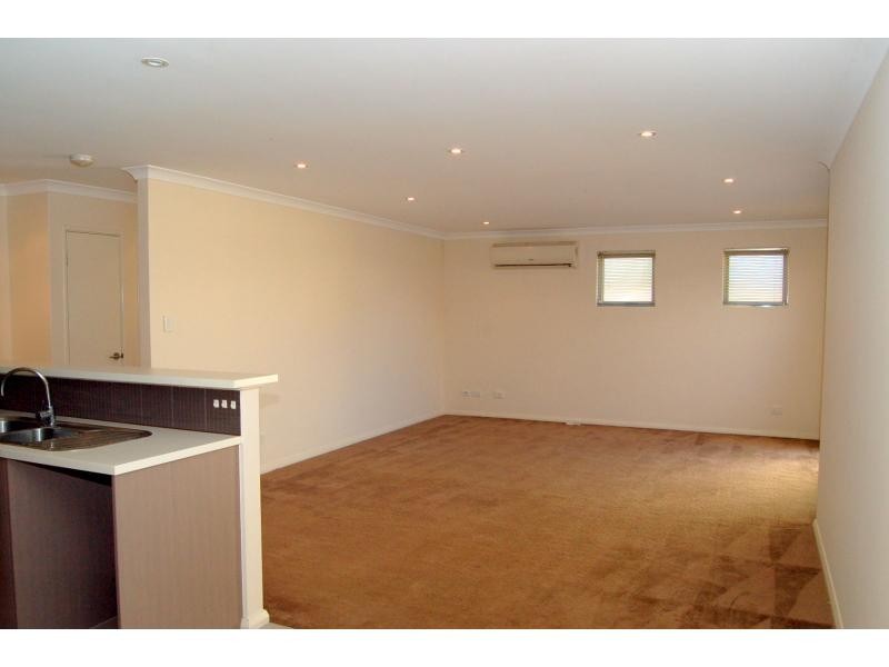 2 Lilydale Court, Clarkson WA 6030