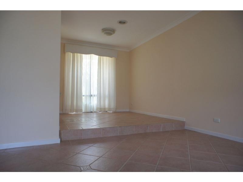 3 Hawk Court, High Wycombe WA 6057