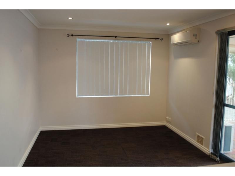 Banksia Grove WA 6031