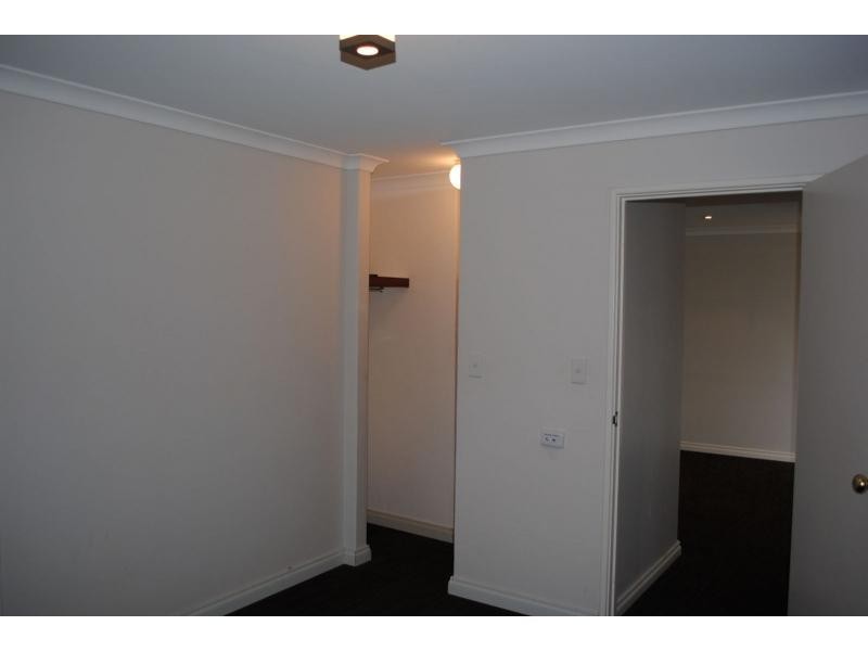 Banksia Grove WA 6031