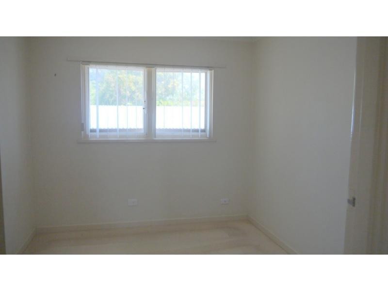 4/32 Pointer Way, Girrawheen WA 6064