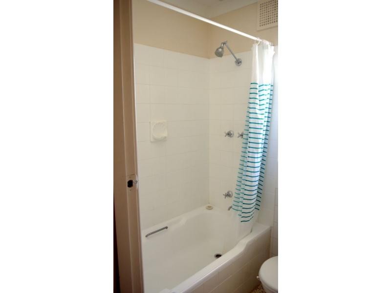 4/32 Pointer Way, Girrawheen WA 6064