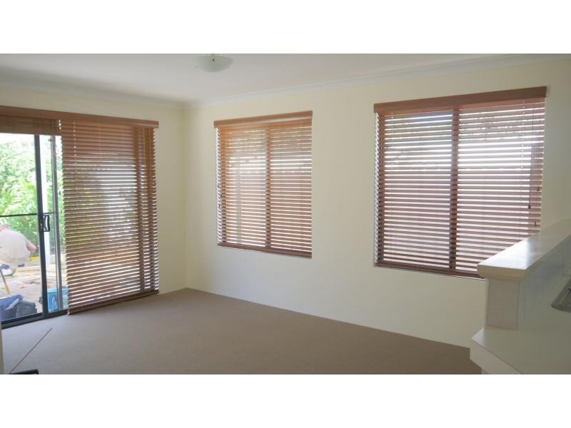 2/144 Kinross Drive, Kinross WA 6028