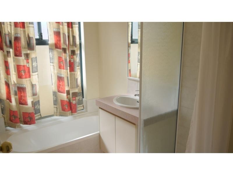 2/144 Kinross Drive, Kinross WA 6028