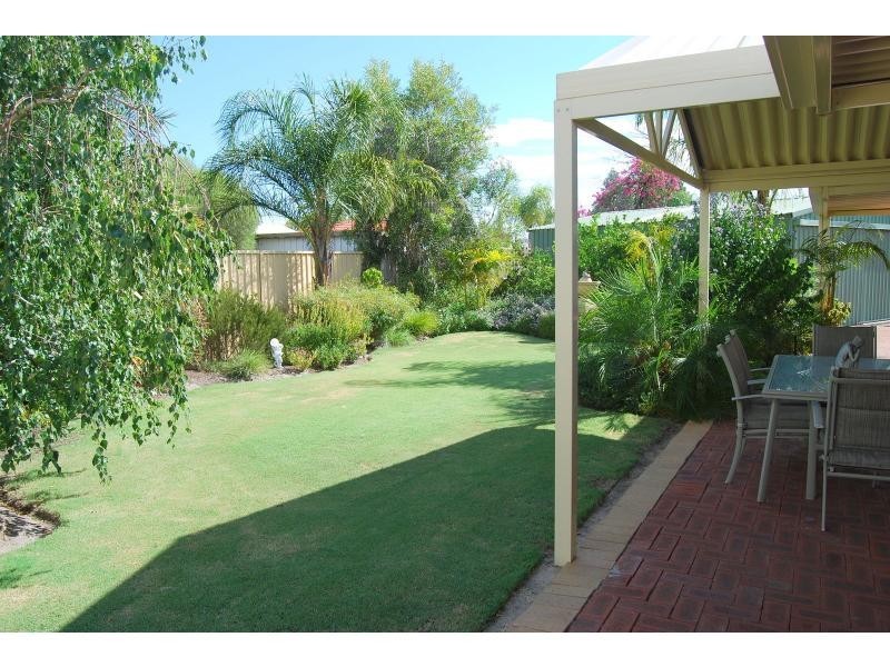 14 Jabiru Close, Huntingdale WA 6110