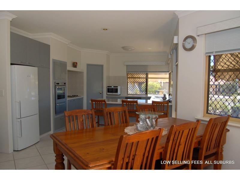 94 Hellfire Drive, Darch WA 6065