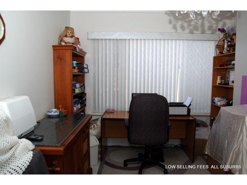 94 Hellfire Drive, Darch WA 6065