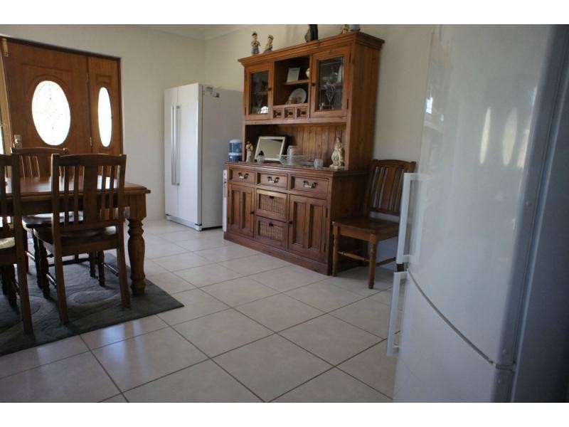 94 Hellfire Drive, Darch WA 6065