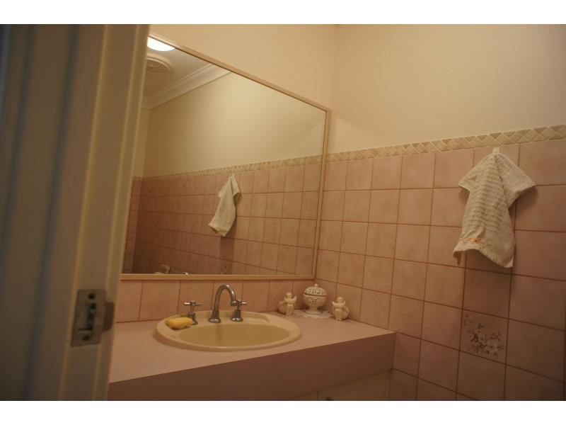 94 Hellfire Drive, Darch WA 6065