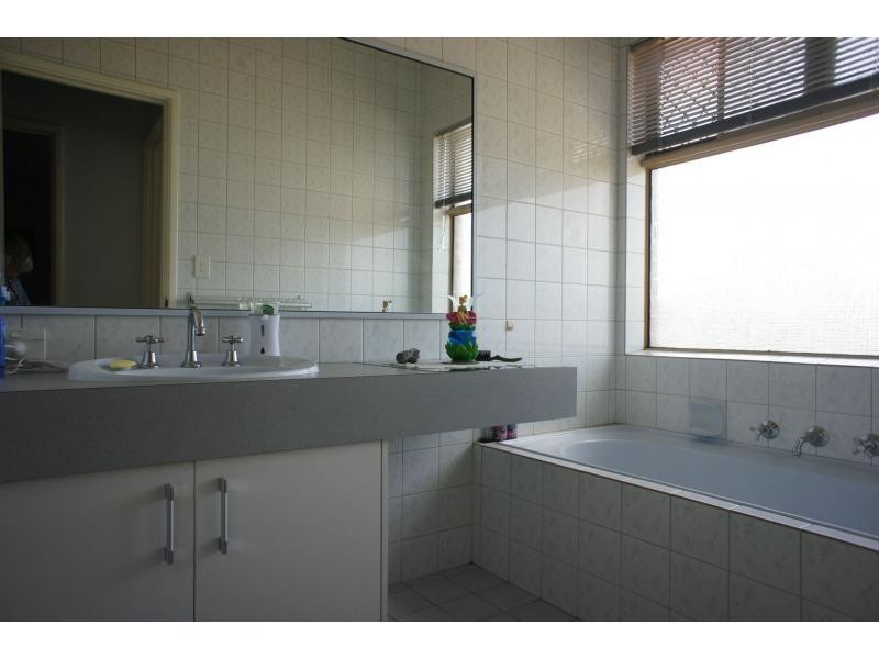 94 Hellfire Drive, Darch WA 6065