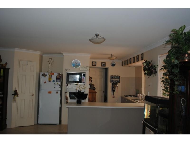 55 Houghton Drive, Carramar WA 6031