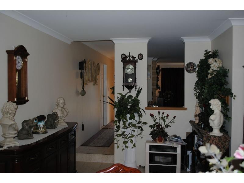 55 Houghton Drive, Carramar WA 6031