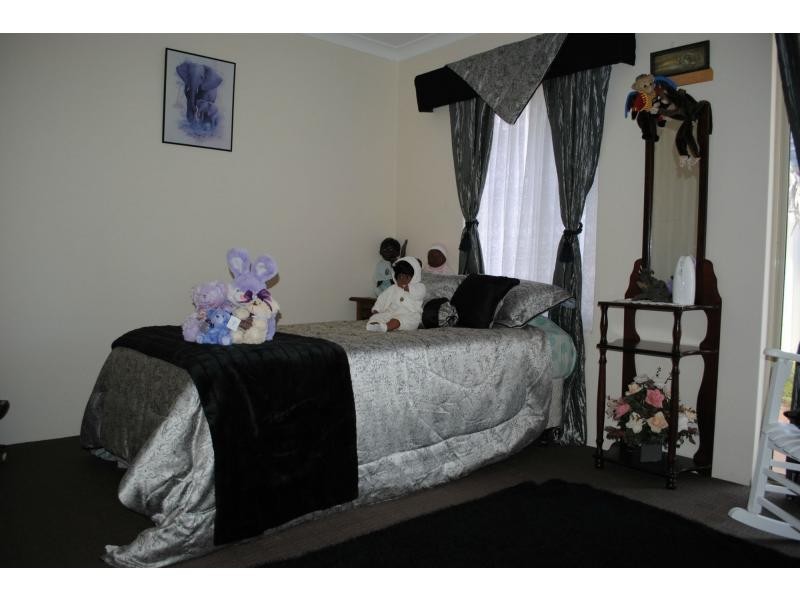 55 Houghton Drive, Carramar WA 6031