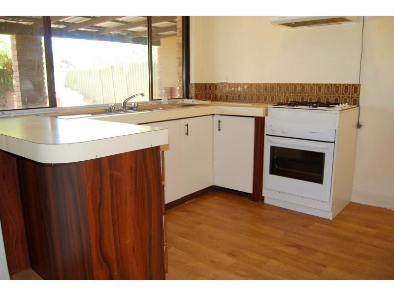 52 Breaden Drive, Cooloongup WA 6168