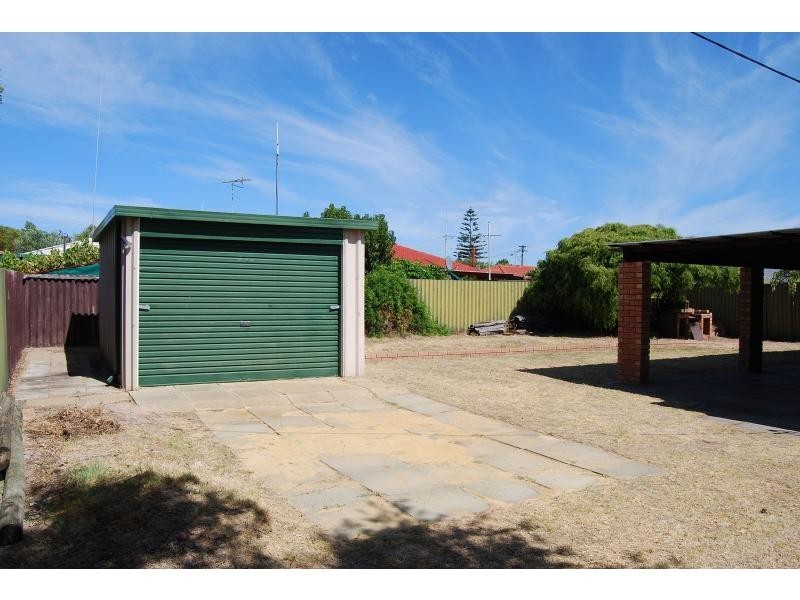 52 Breaden Drive, Cooloongup WA 6168