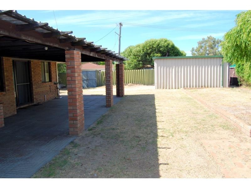 52 Breaden Drive, Cooloongup WA 6168