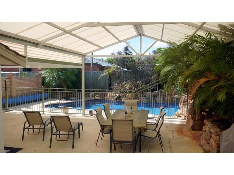 31 Westmorland Drive, Leeming WA 6149