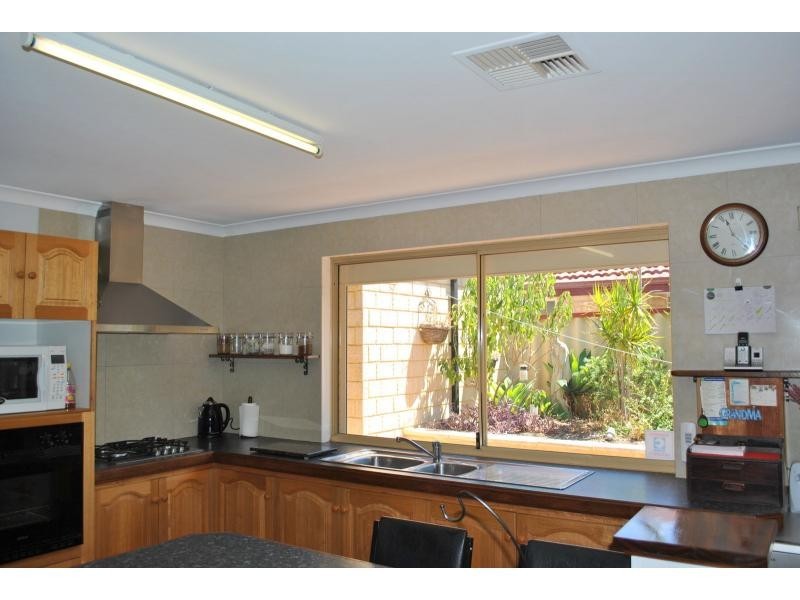 136 Highclere Boulevard, Marangaroo WA 6064