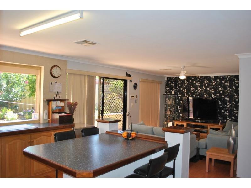 136 Highclere Boulevard, Marangaroo WA 6064