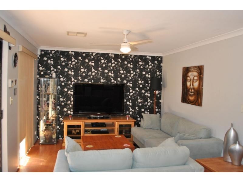 136 Highclere Boulevard, Marangaroo WA 6064