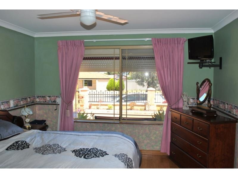 136 Highclere Boulevard, Marangaroo WA 6064