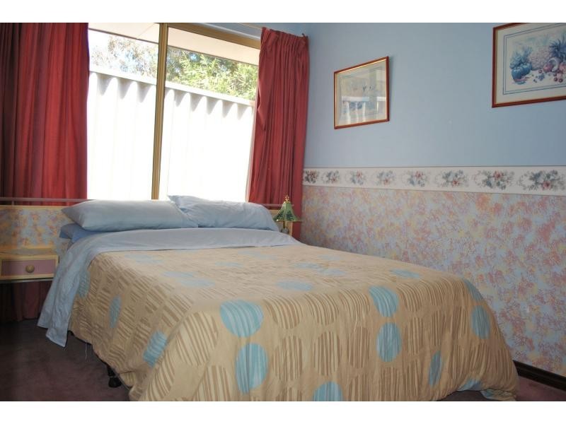 136 Highclere Boulevard, Marangaroo WA 6064