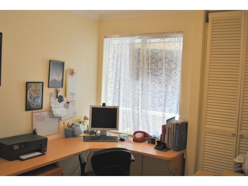 136 Highclere Boulevard, Marangaroo WA 6064