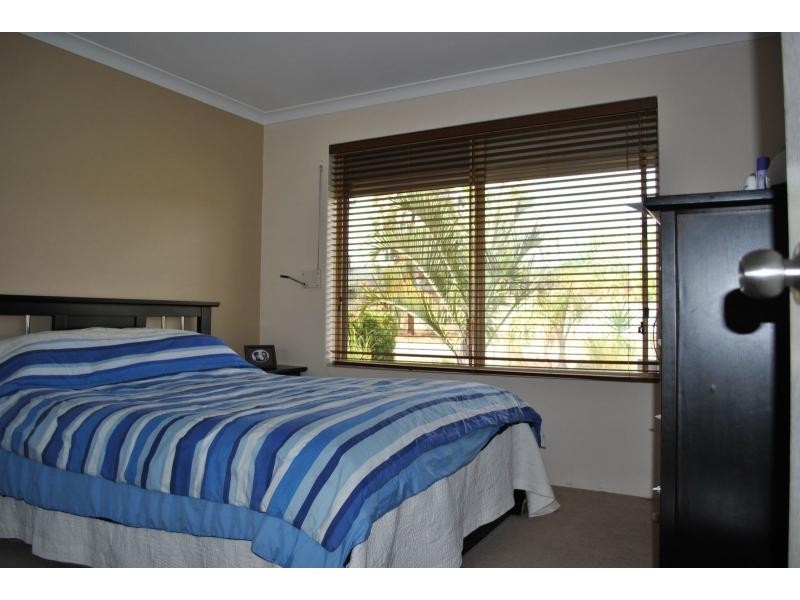 29 Beeston Crescent, Marangaroo WA 6064