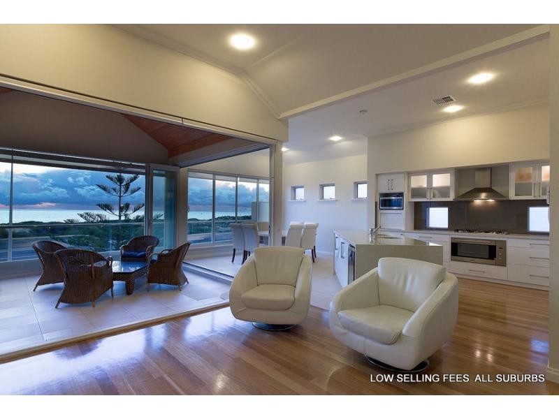 21 Quayside Mews, Hillarys WA 6025