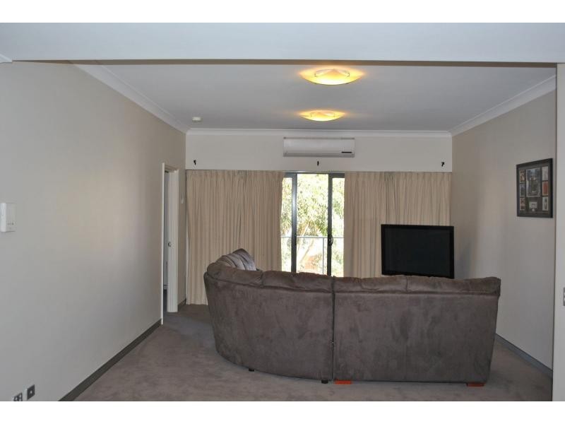 Unit 21/2 Walsh Loop, Joondalup WA 6027
