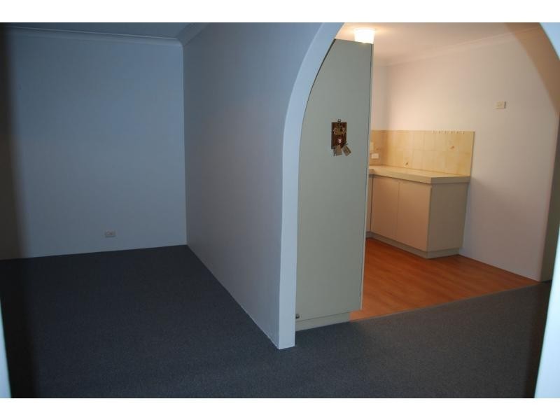 6/13 Grebe Gardens, Yangebup WA 6164