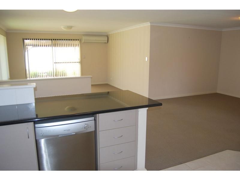 10/19 Rede Street, Gosnells WA 6110
