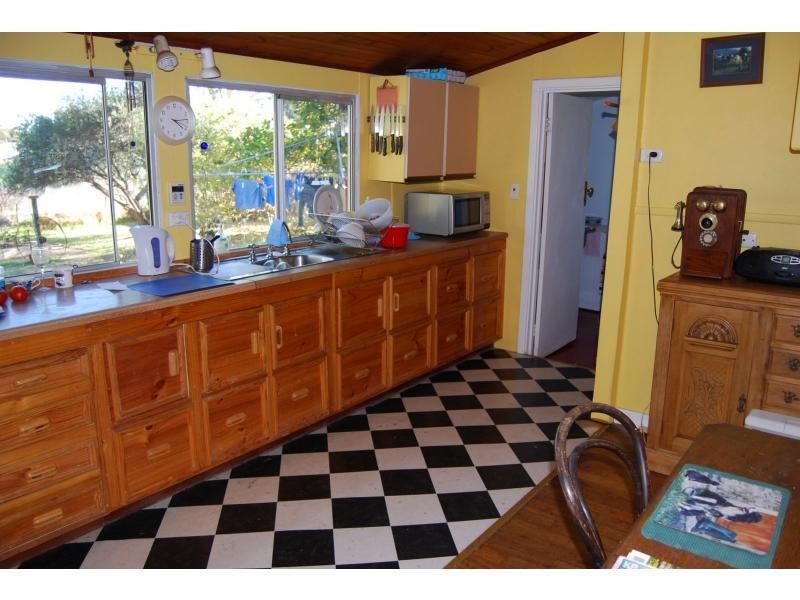 26 Reddy Avenue, Mundaring WA 6073