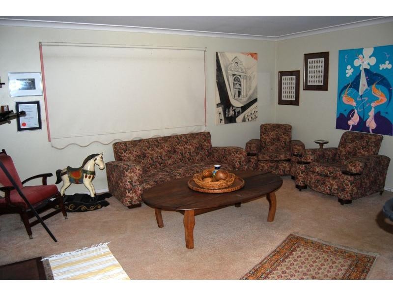 26 Reddy Avenue, Mundaring WA 6073