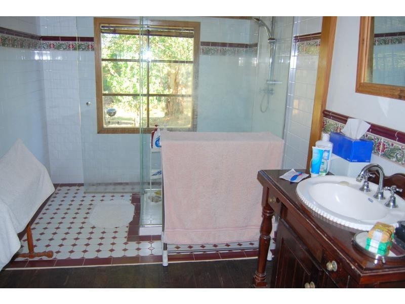 26 Reddy Avenue, Mundaring WA 6073