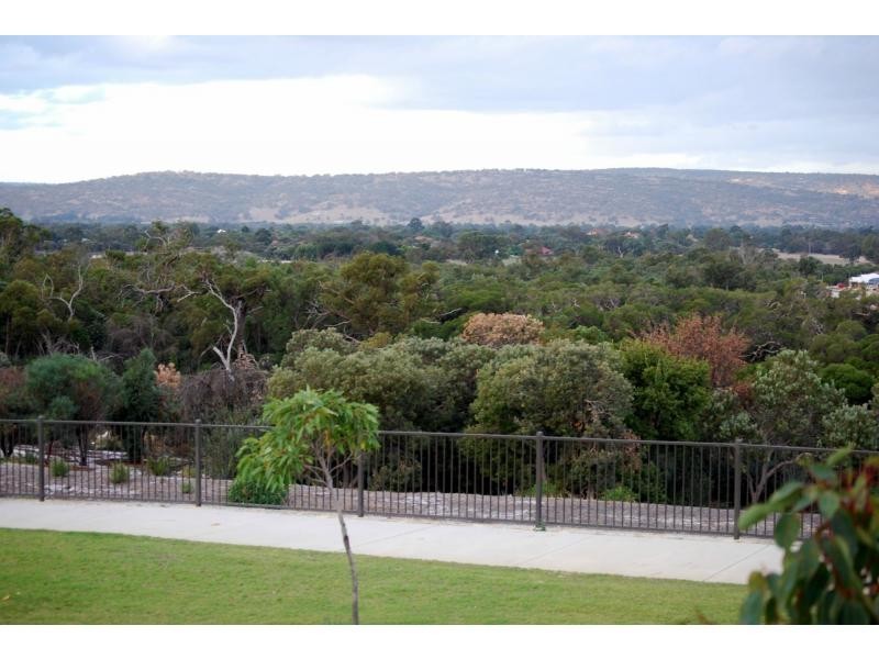 42 Ardmore Parade, Ellenbrook WA 6069