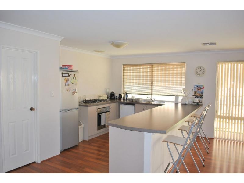 10 Seurat Loop, Ashby WA 6065