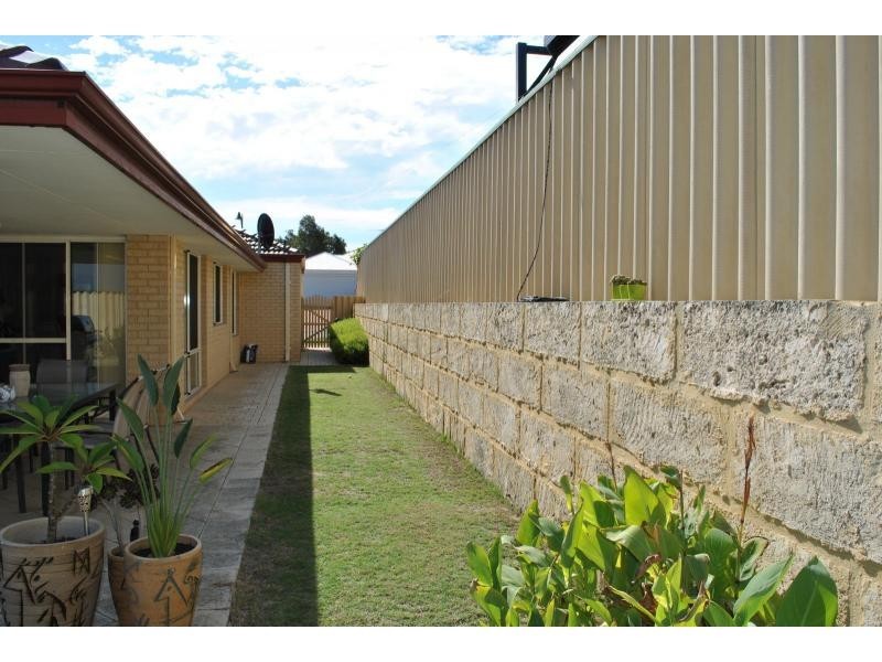 10 Seurat Loop, Ashby WA 6065