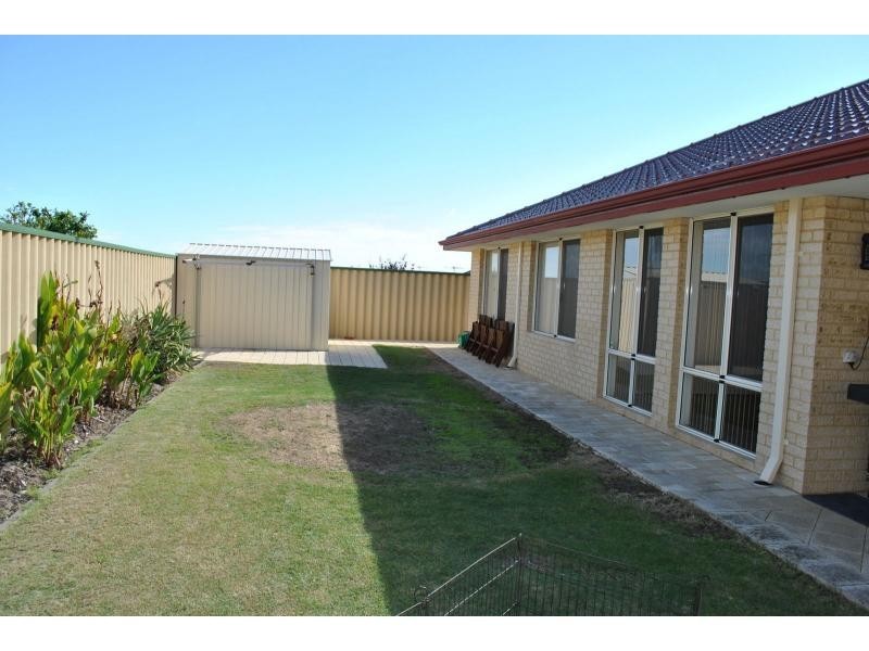 10 Seurat Loop, Ashby WA 6065