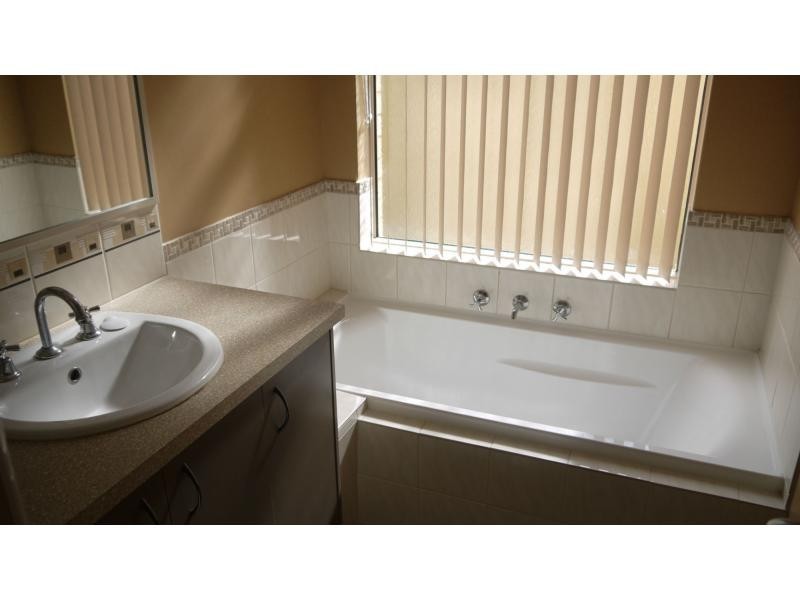 6 Mardja Court, High Wycombe WA 6057