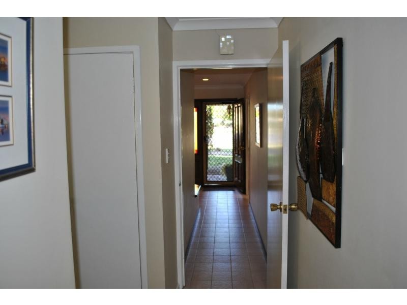 8 Ardrossan Loop, Kingsley WA 6026