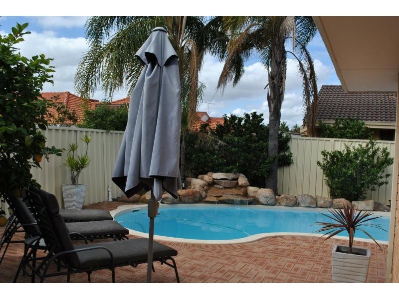 8 Ardrossan Loop, Kingsley WA 6026